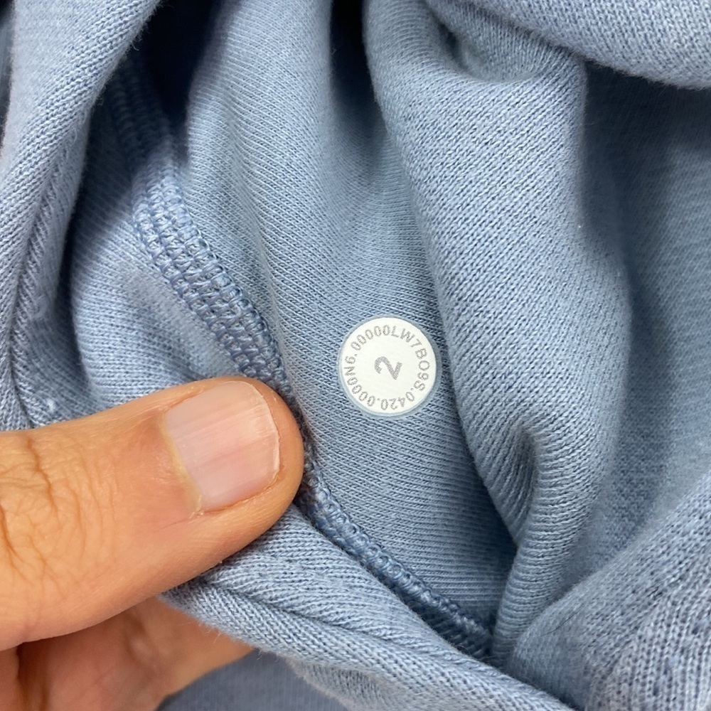 NWT Lululemon All Yours High Rise Short *7" Chambray - Picture 4 of 5